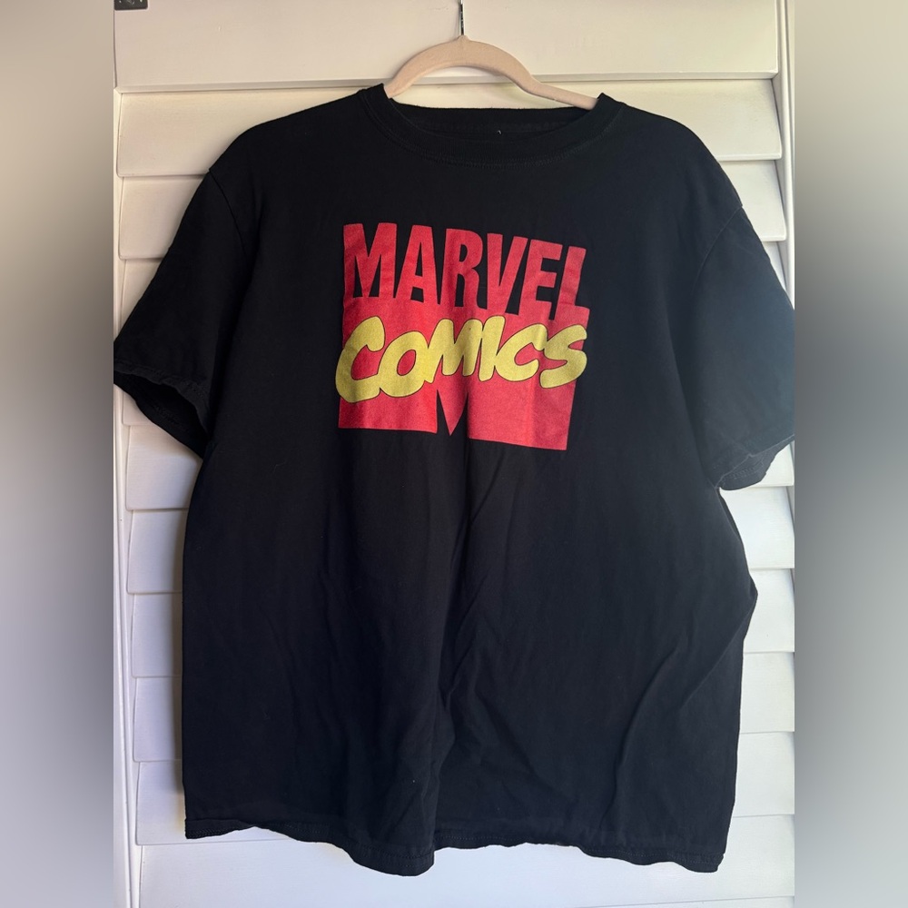 Lange Black Marvel T-Shirt